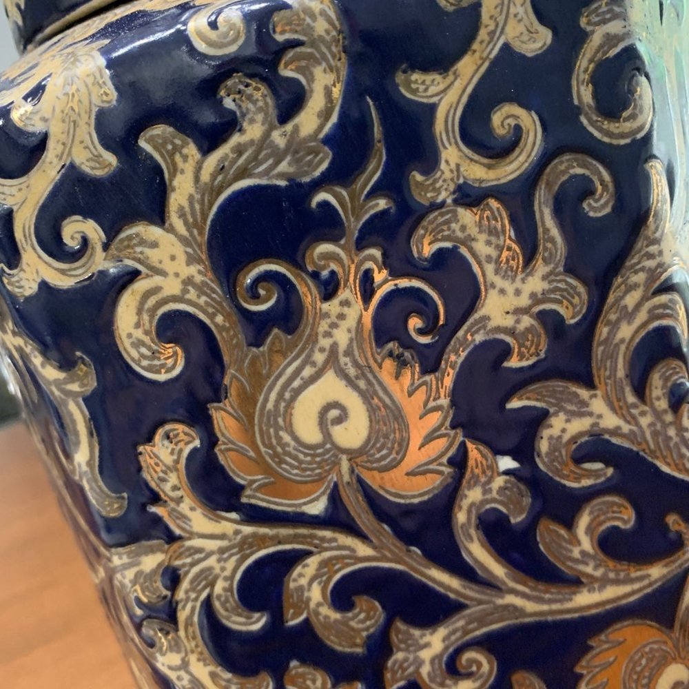 Vintage Antique Chinese Vase Urn - Picture 3 of 8